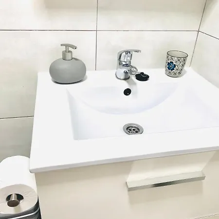 Deluxe Your Holidays, Three Swimming Pool, Private Terrace, High Wifi, Puerta Del Sol *