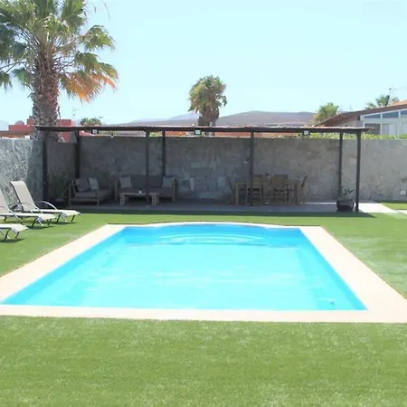 & Golf & Heated Saltwater Pool & Leisure & Wifi Villa *