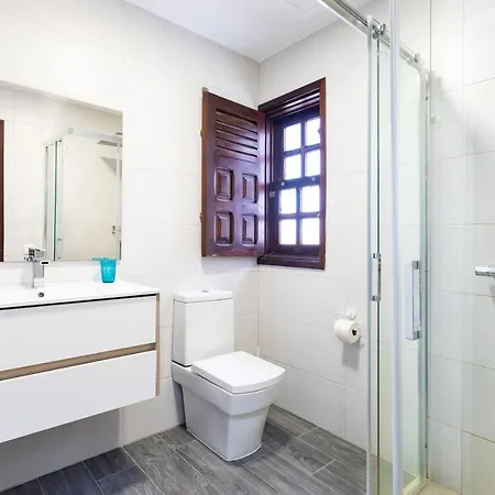 Home2book Stunning Sea Front House Caleta de Fuste