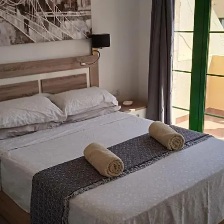 Inviting 1-bed On Castillo Mar Apartment Caleta De Fuste