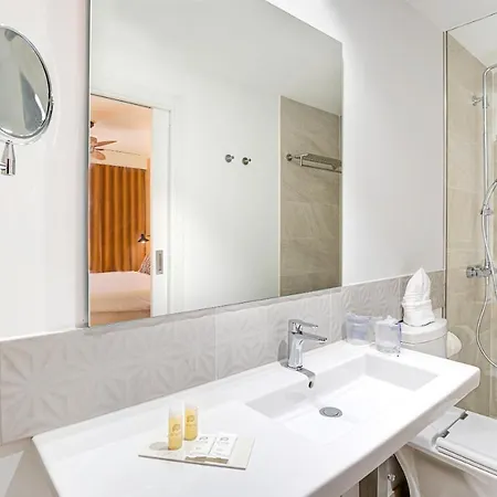 Arena Castillo - New Opening Sum 25! Hotel