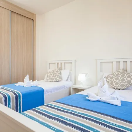 Esmeralda 25 Golf Private Pool By Holidays Villa