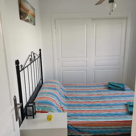 Apartment B10 Arenas *