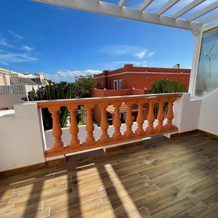Gustamar 12 Apartamento