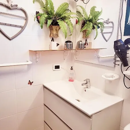 Rosy Puerta Del Sol Apartment