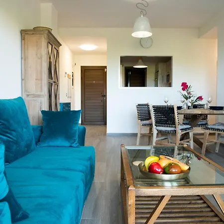 View Luxury In New Complex Pueblo Majorero Next To Golf Course 5 Min Walk From The And Atlantico Shopping Centre In Next To Cassino And Elba Sara 2 Bedrooms 2 Bathrooms Huge Terace! Appartement *