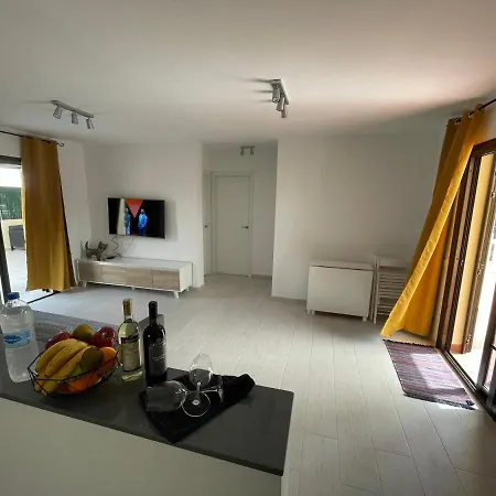Teresita Deluxe With Pool Apartment *