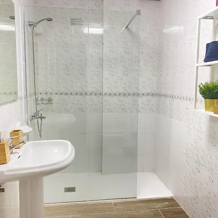 Apartamento Con Piscina Cerca De Playa Del Castillo