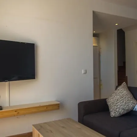 Holiday home Miramar Stunning Sea View - 2 Bedrooms, Wifi, Pool *