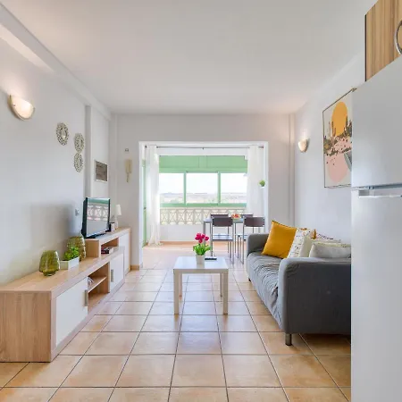Homeforguest Con Piscina En Apartment Caleta De Fuste