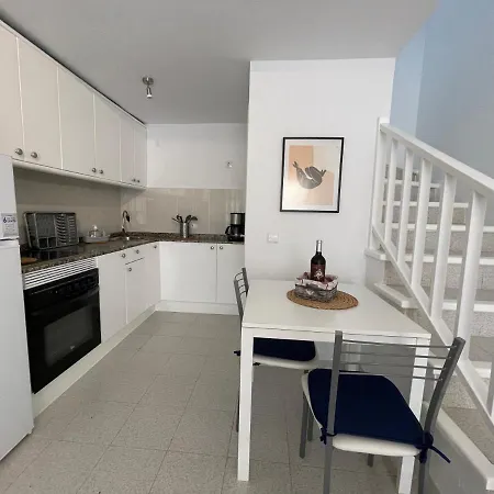 Apartment Gustamar 16