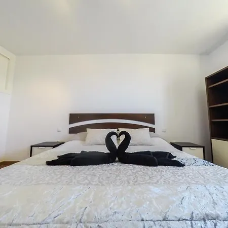 Holiday home Miramar Stunning Sea View - 2 Bedrooms, Wifi, Pool