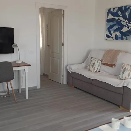 Lomas Del Castillo, La Casa De La Isla Apartment