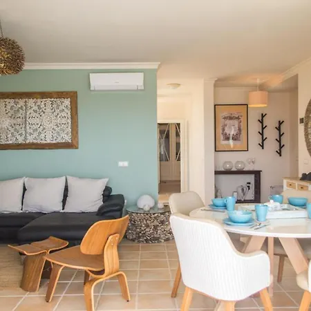 Luxurious With Amazing Sea View And Pool Villa