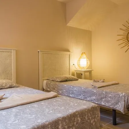 Villa Luxurious With Amazing Sea View And Pool