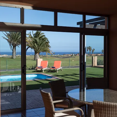 Caleta & Golf *