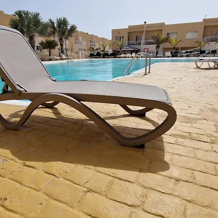 Holiday home Modern 3 Bedroom House With Large Pool And Fast Internet, 100ft From The Sea - Sleeps 6 *