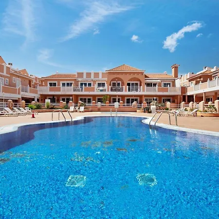 Beautiful 3 Bed Appartement *