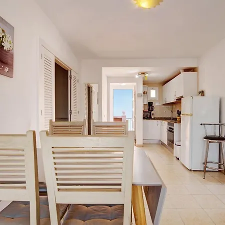 Beautiful 3 Bed Appartement *