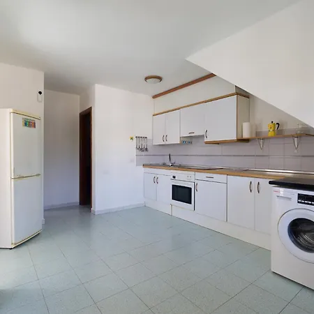 Apartment Homeforguest Apartamento Acogedor En *
