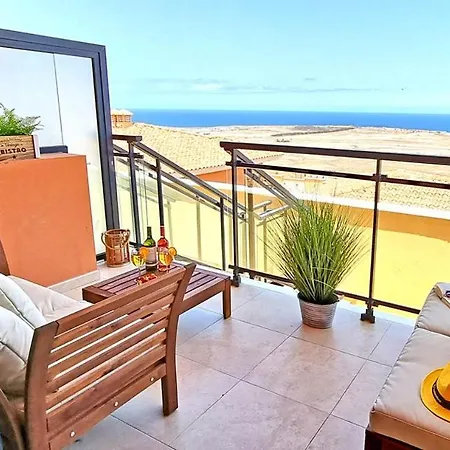 Ocean View Apartment *