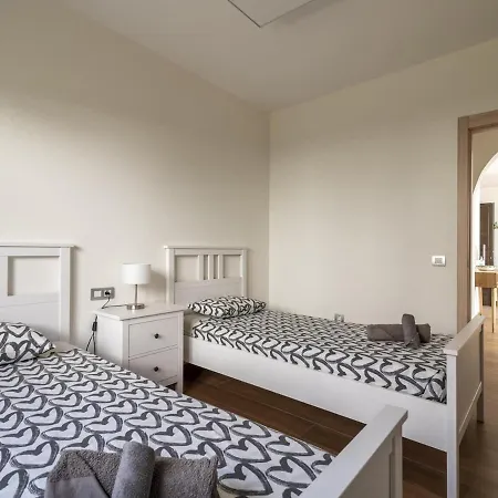 Lightbooking Pueblo Majorero Piscina Climatizada Jove 10 Villa Caleta De Fuste