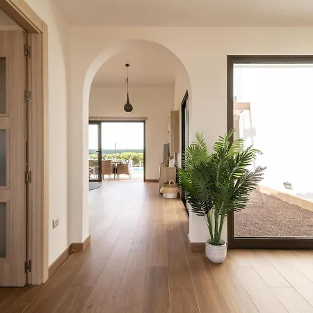Villa Lightbooking Pueblo Majorero Piscina Climatizada Jove 10 *