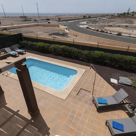 Lightbooking Pueblo Majorero Piscina Climatizada Jove 10 Villa Caleta De Fuste