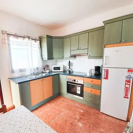 Piscina & Wifi. Sunny Apartement, Swimming Pool. Apartment *