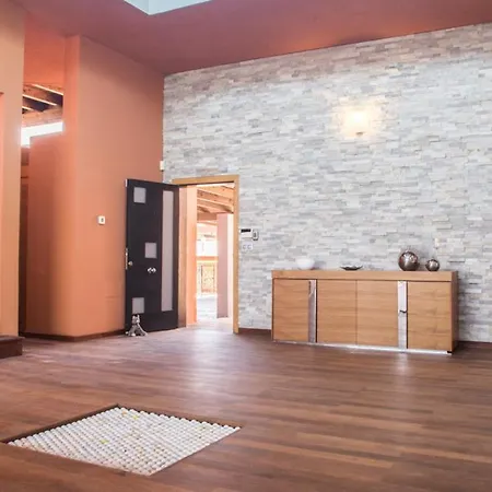 Villa La Marosca - Jacuzzi, Private Pool, 3 Bedrooms *