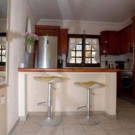 Aurora Mari Your Dream Steps From The Ocean Shore Villa *