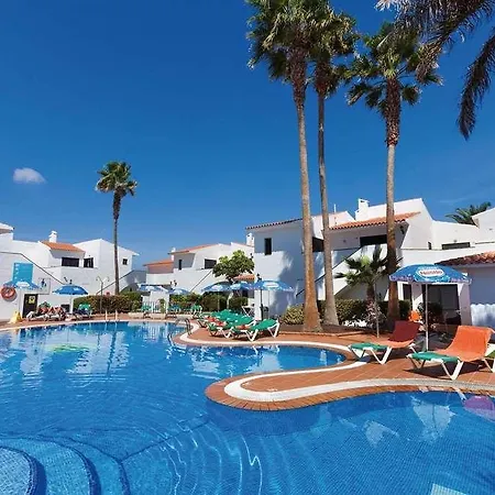 Hotel Puerto Caleta *