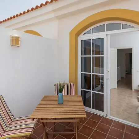 Home2book Pura Vida Sunshine Stay, Pool *