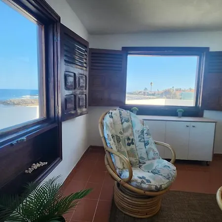 Salada On The Ocean Shore Holiday home *