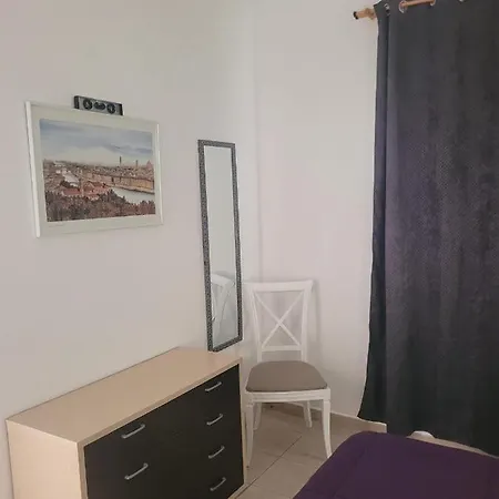 Funcional En Residencial Con Piscina En Inmejorable Ubicacion En Centro De La Isla Apartment *