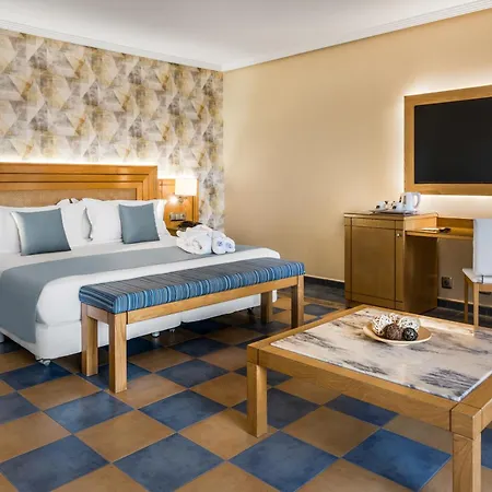 Elba Sara Beach&golf Resort 4*