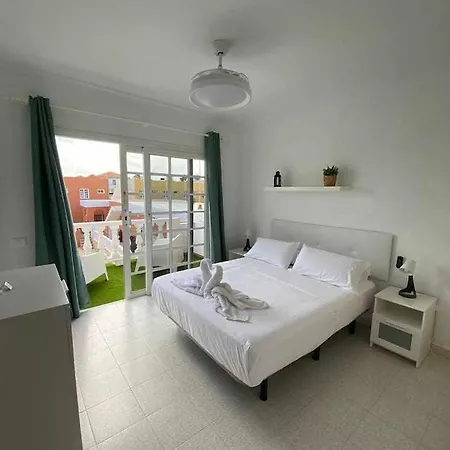 El Olivar Caleta Mar Apartment *