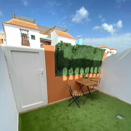 El Olivar Caleta Mar Apartment *