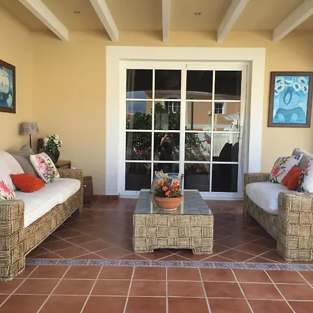 Casa Paraiso Villa Mit Ueberdachter Terrasse