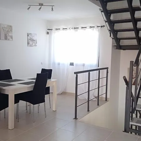 Triplex 8 Islas Holiday home *