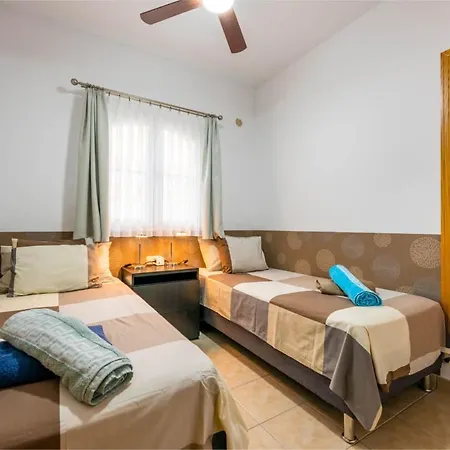 Villa Primera Luxury House *