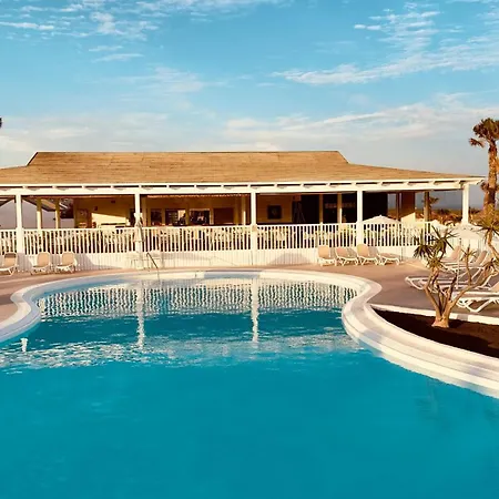 Aparthotel Caleta Dorada