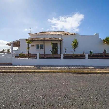 Villa Lobos With Private Pool Caleta De Fuste