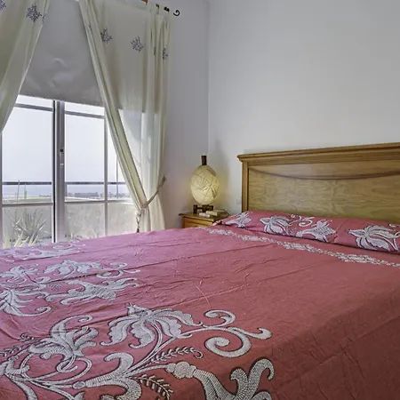 Apartment Private Terrace House - Parking - Pool *