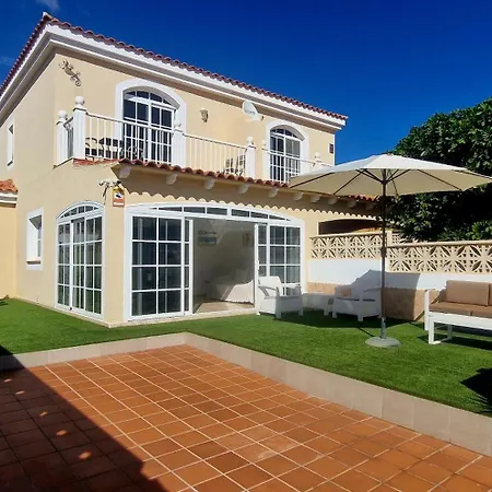 Casa Katerina - La Colina Holiday home *