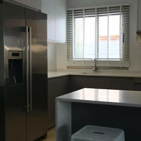 Mit Pool Fuer 2 Personen Und 4 Holiday home Caleta De Fuste