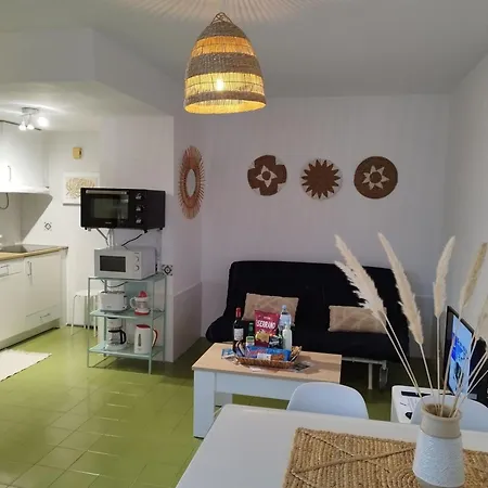 Casa Freesia Apartment