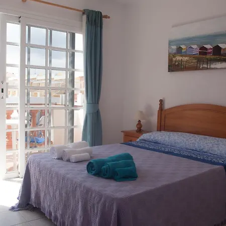 Holiday home Gustamar Duplex In The Center