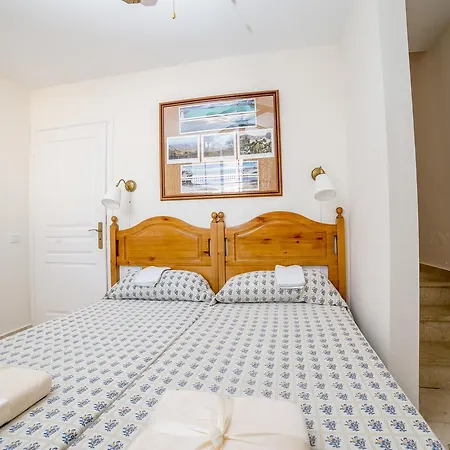 Las Arenas Apartamento 4p Piscina Apartment *