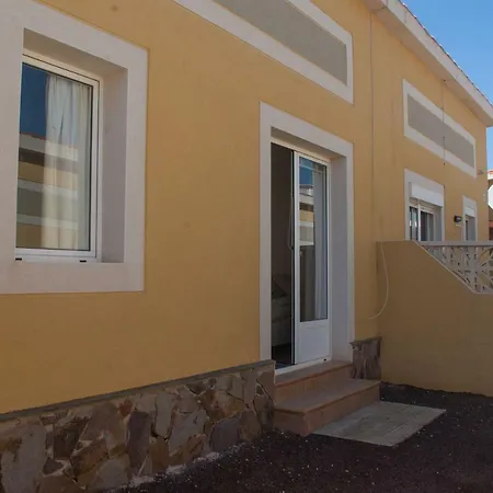Beach Peaceful And Sunny Terrace Holiday home *